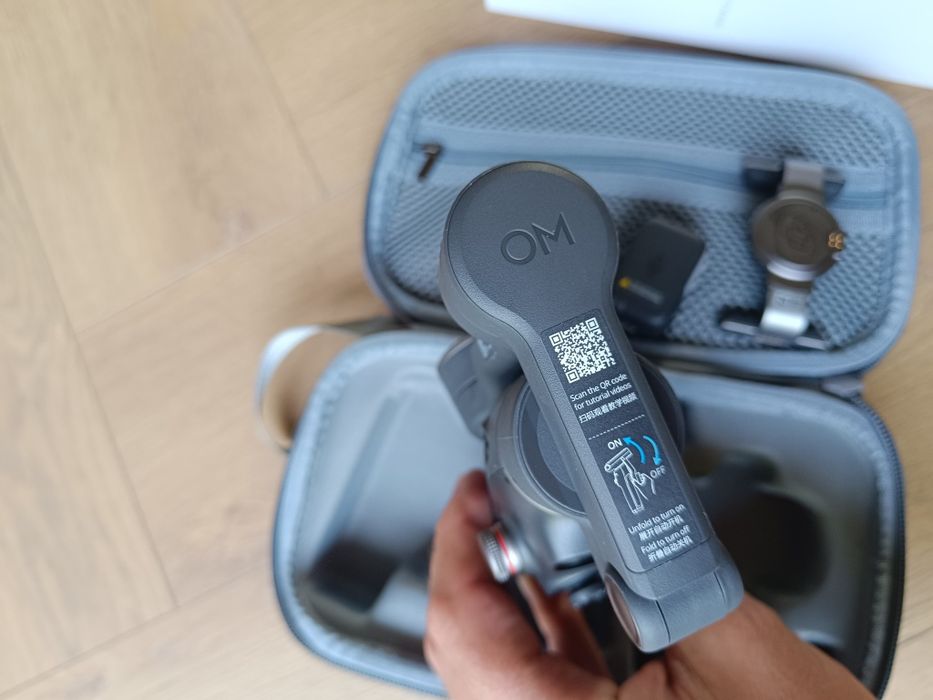 Gimbal DJI osmo mobile 7p stan jak nowy + twarde etui
