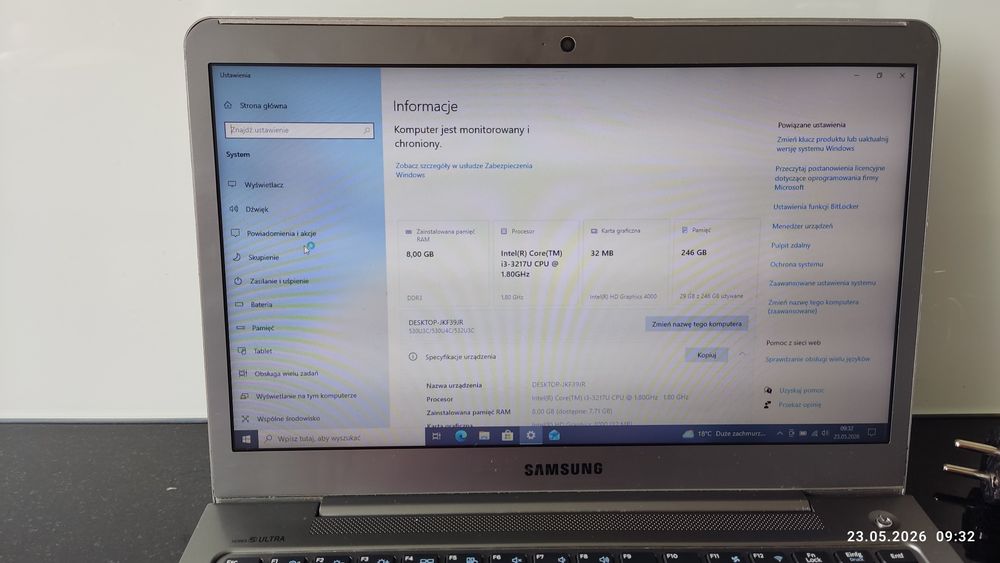 Laptop Samsung z dyskiem SSD 240 GB