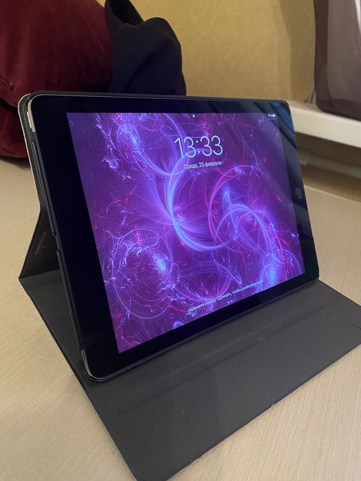 Планшет iPad air 2 на 64гб