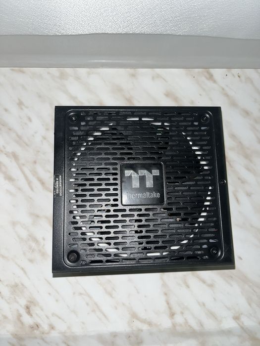 Блок живлення 850w Thermaltake toughpower GF1