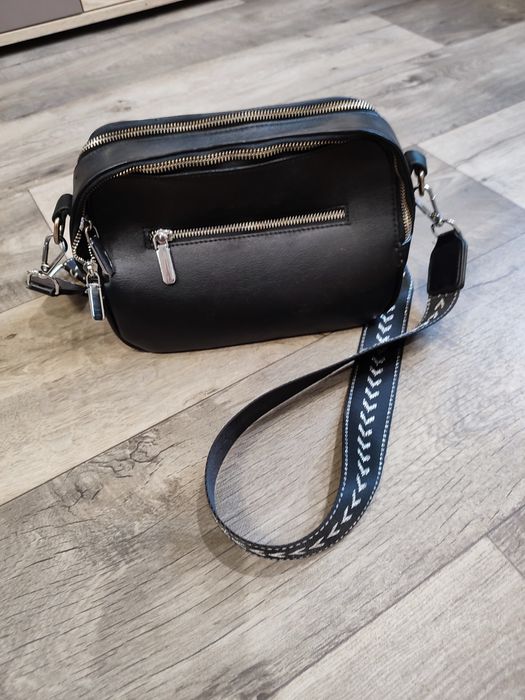 Продам стильну сумочку