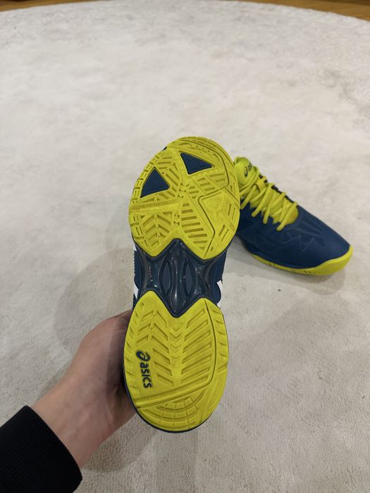 Кросовки Asics для спорту