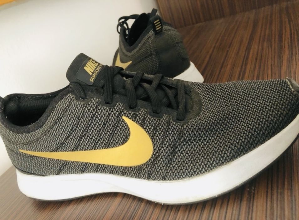 Buty Nike. Buty Nike Dualtone Racer roz 40,5