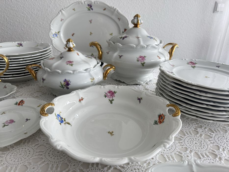 Duży serwis obiadowy Rosenthal Pompadour na 12 osób