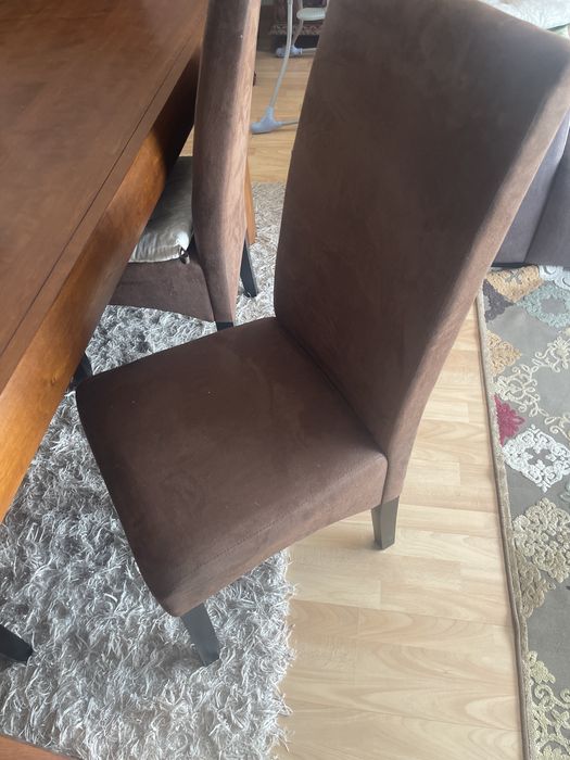 Vendo mesa com 6 cadeiras tudo em otimo estado