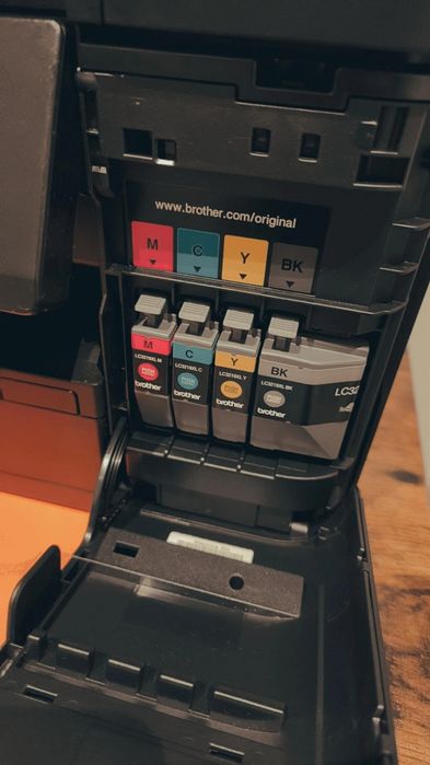 Vendo impressora Brother com dois tinteiros