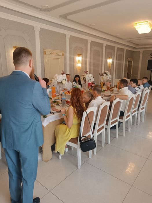 Зірковий ведучий та DJ з комплектом обладнання на Ваше свято!