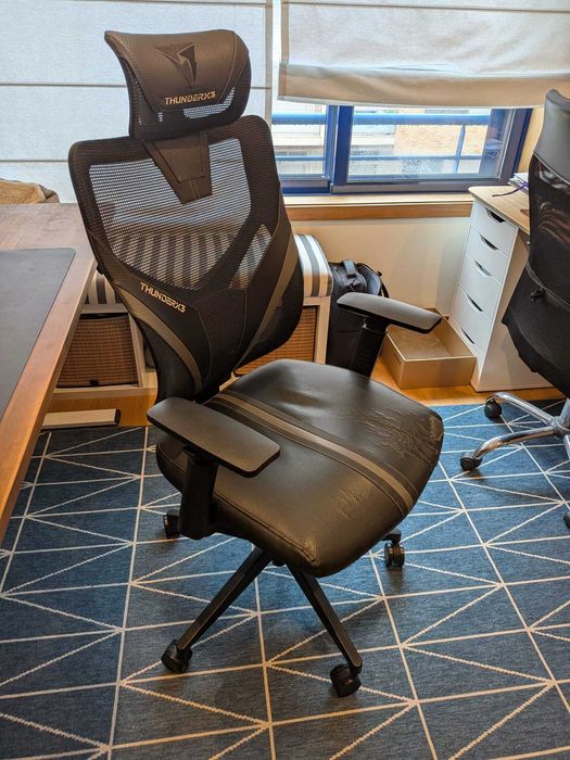 Cadeira Ergonómica Thunder X3 YAMA1 Preta