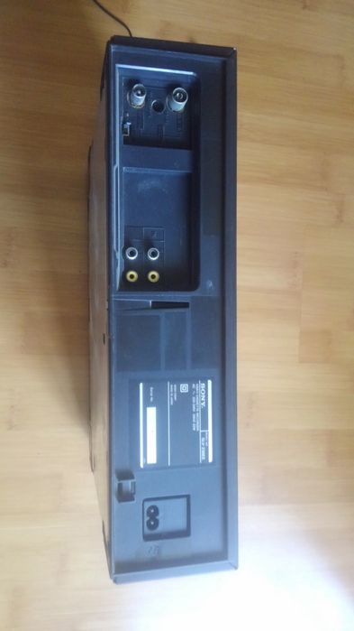 Відеомагнітофон sony slv - 236 ee оригінал