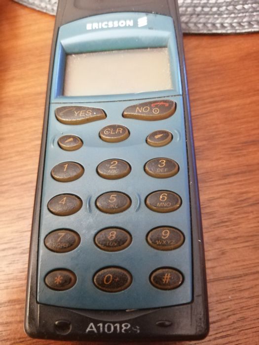 Sprzedam telefon ericsson