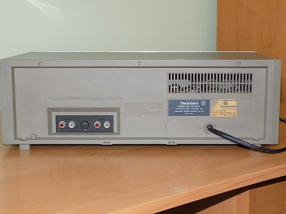 Магнитофон Tecnics RS-M10