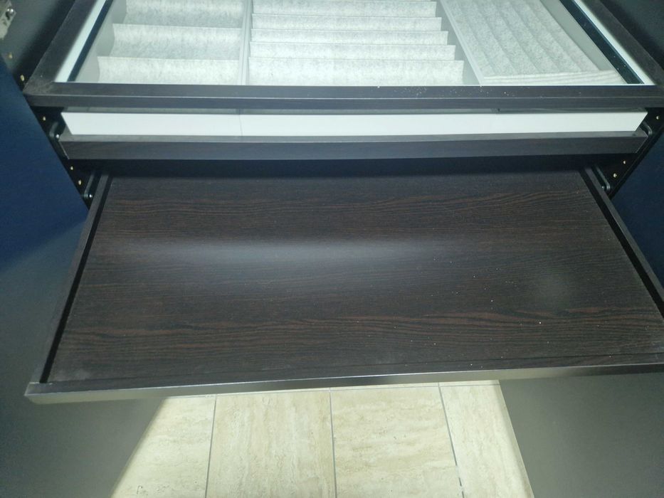 Roupeiro grande IKEA