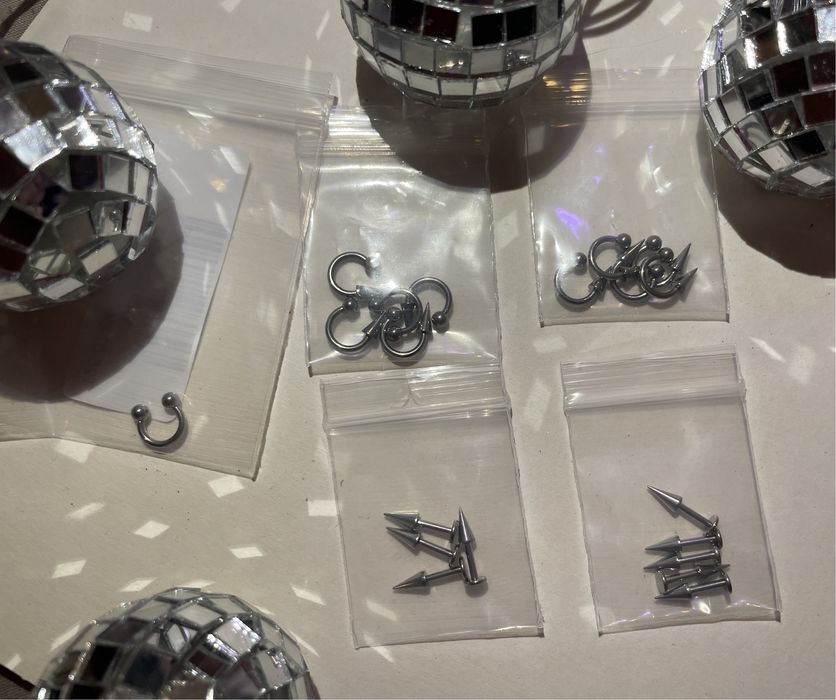 Пирсинг пірсинг титан прикраси септум губа губи ніс вухо