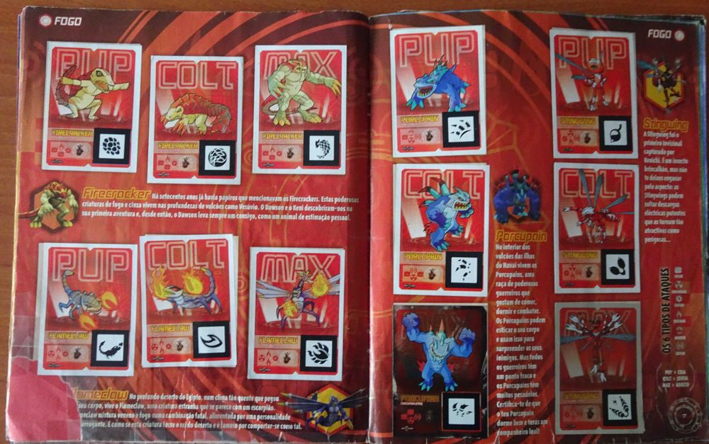 Cadernetas Invizimals  da Panini