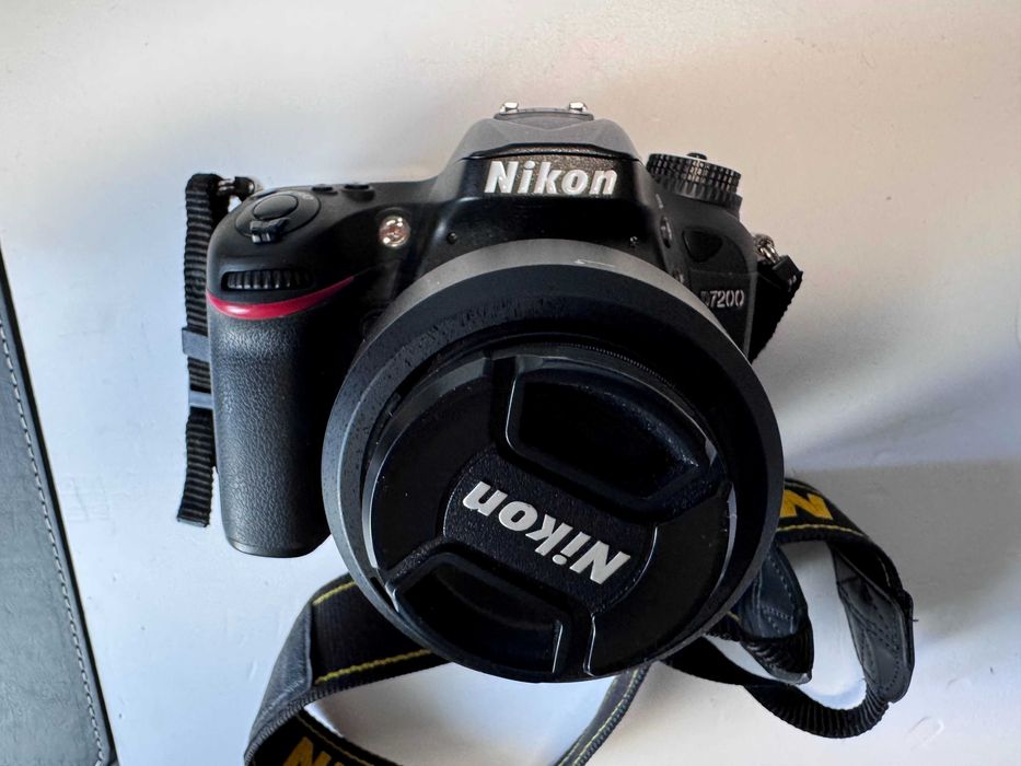Sprzedam Nikon D7200 + obiektywy