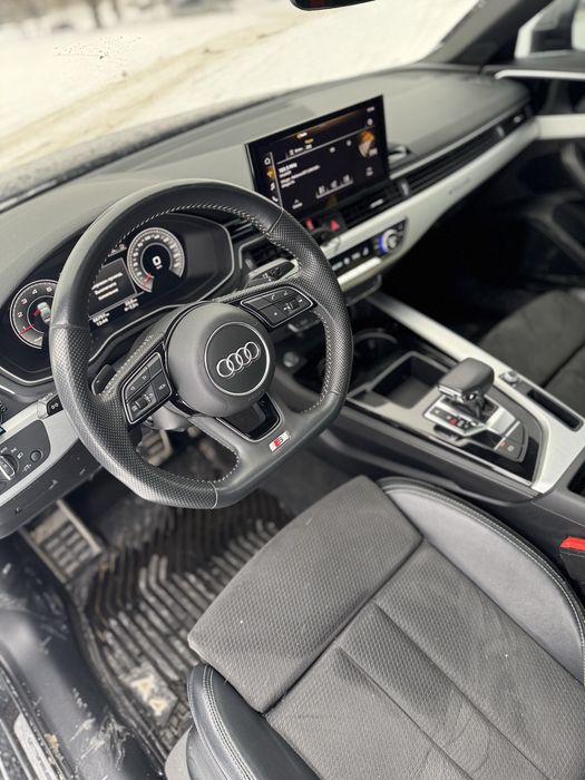 Audi A4, Premium Plus 45 TFSI QUATTRO