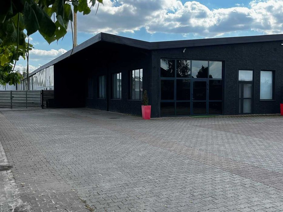 Pomieszczenia na wynajem 100-300m2