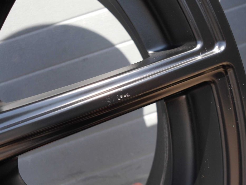Felgi aluminiowe RC 17 5x112 Vw Sharan Passat T-Roc Skoda Superb Karoq