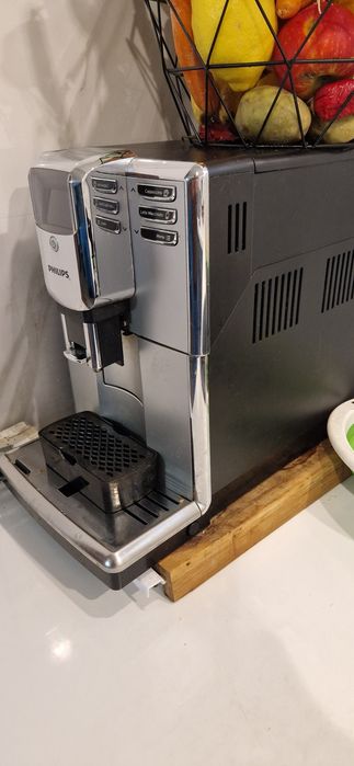 Philips LATTE GO Express automatyczny do kawy