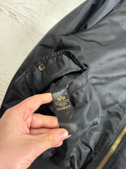 Бомбер alpha industries оригінал