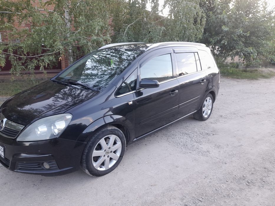 Продам  OPEL  ZAFIRA  B .2006р  1,9 CDTI