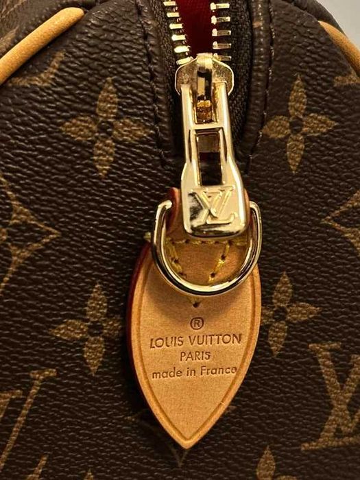 Louis Vuitton speedy 20