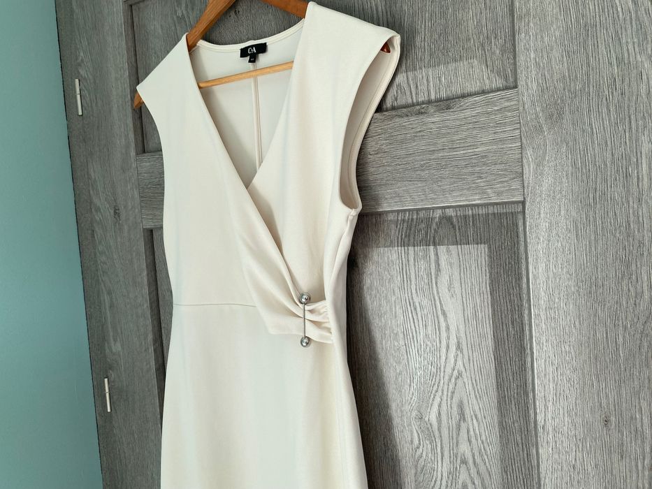 Sukienka maxi elegancka biała