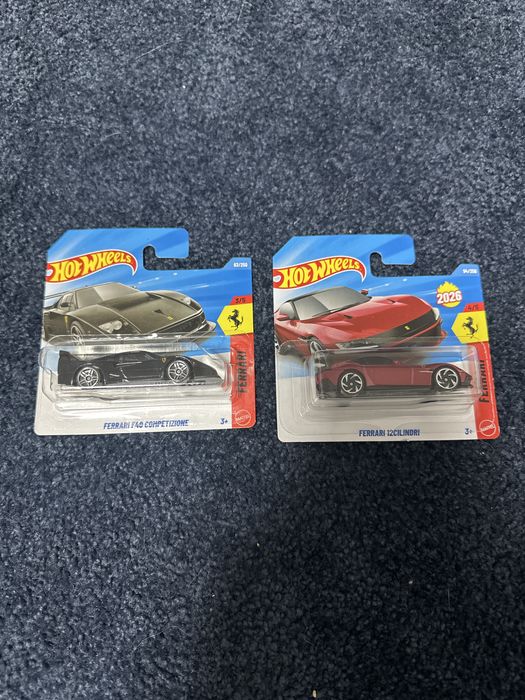 Hot wheels 2 sztuki