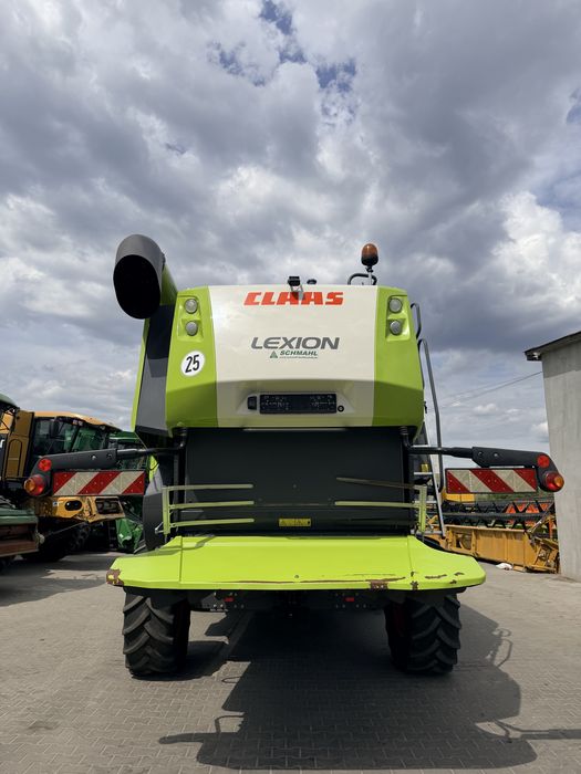Комбайн Claas lexion 650