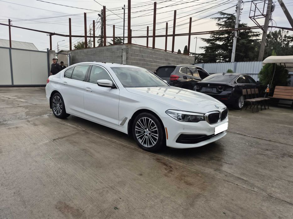 BMW 530 бензин 2020