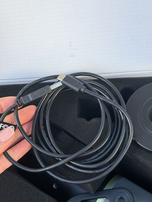 Микрофон Mackie EM-Carbon Element, USB