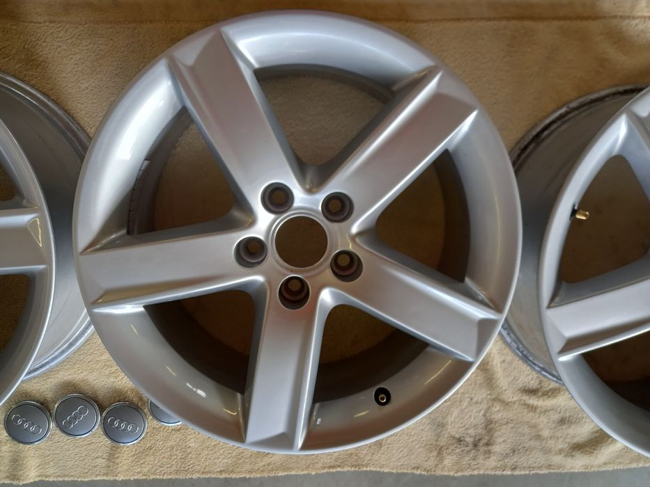 Felgi aluminiowe  5x112 R17 Audi Oryginal