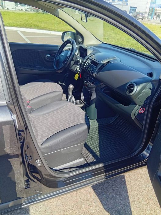 Nissan note 2007 рік 1.4