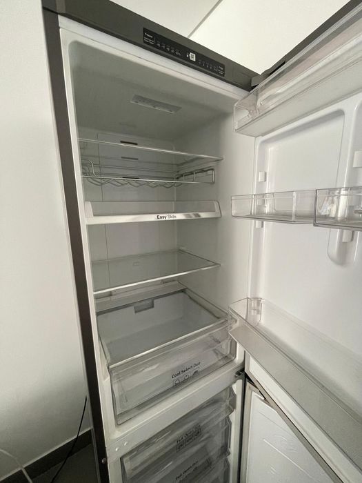 Frigorífico Samsung Modelo Rb33N301NSA