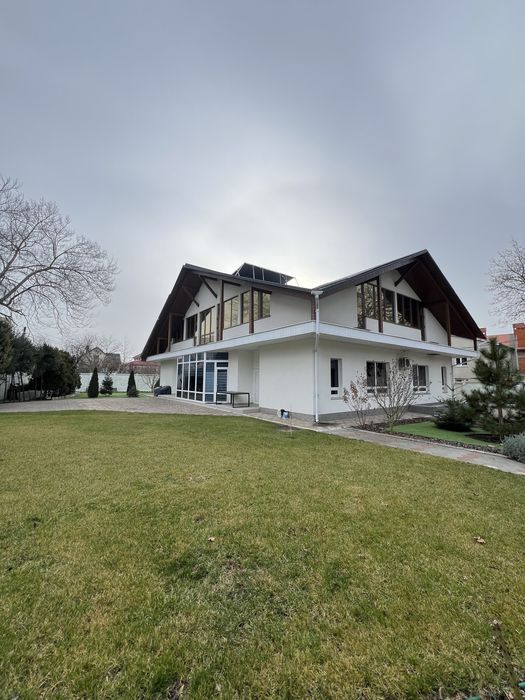 Сдаю номер до 5 человек!!