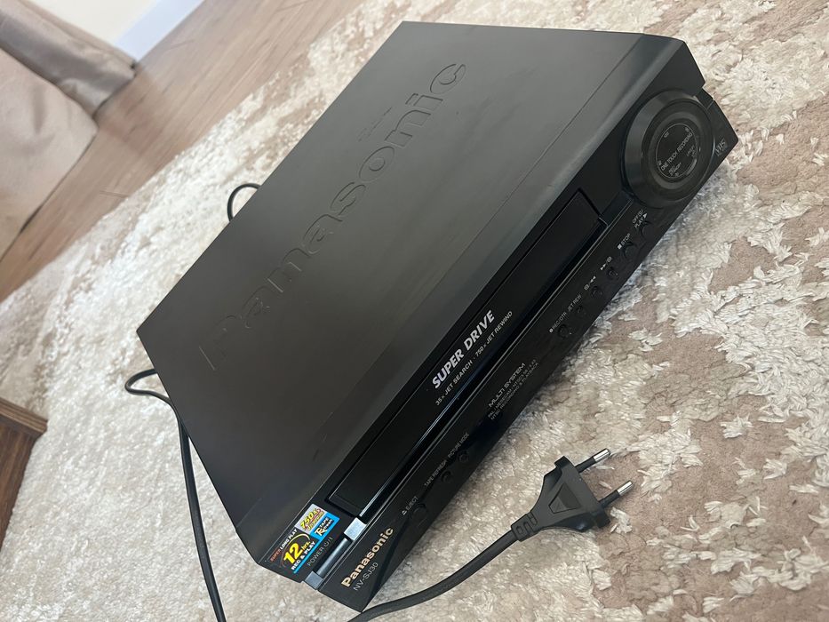 Відеопрогравач для касет Panasonic