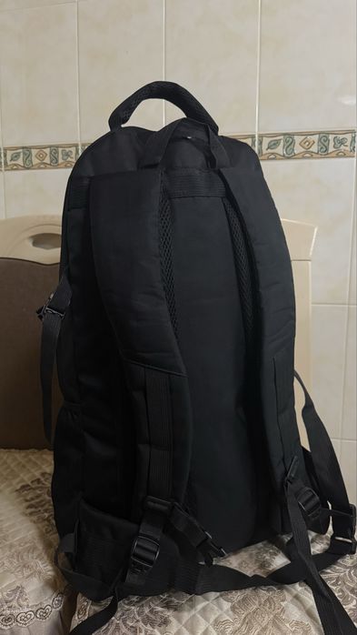 Рюкзак 85л ( але зручний і нетнадто громісткий , майже яе на 65-70 л )