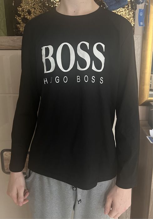 Bluza  Hugo  Boss L nowa metki czarna bluza