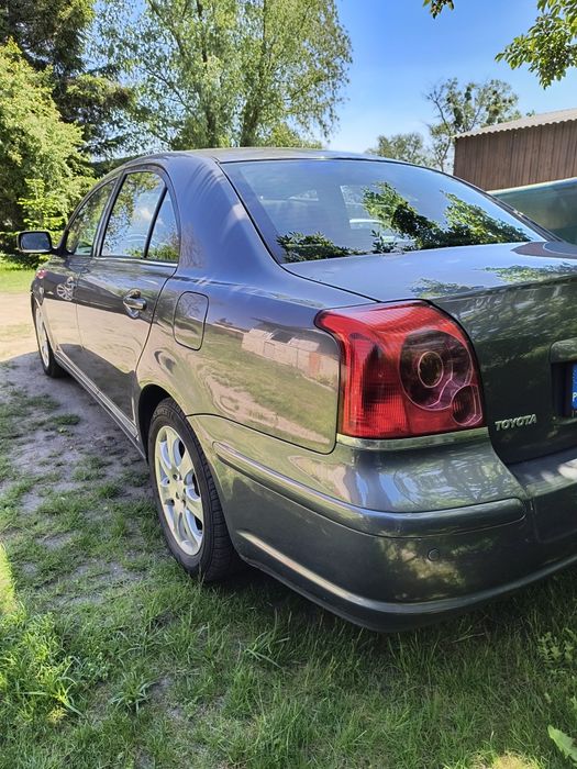 Toyota Avensis 2.0