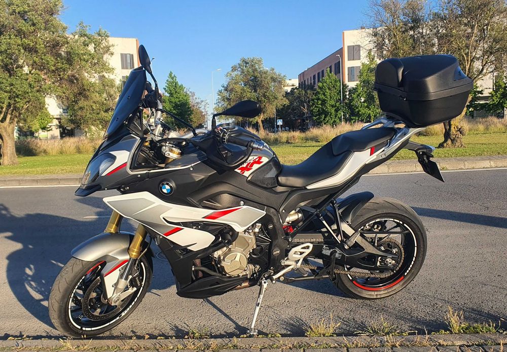 BMW S1000XR (2016) | 26.500km | Full Extras + Material de Origem