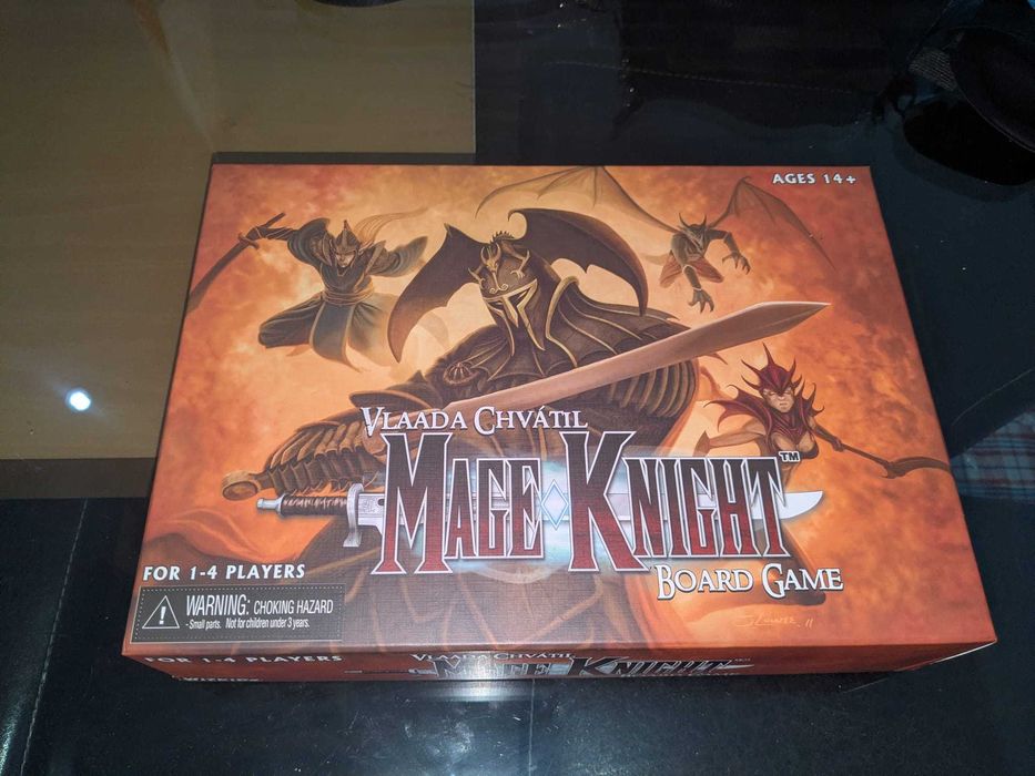 Diversos jogos de tabuleiro - Gloomhaven, Aeons End, Mage Knight