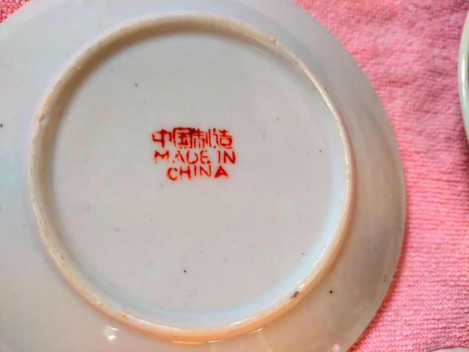 Louça chinesa       .447461941776240641