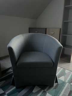 Komplet mebli do pokoju dziecka/nastolatka.