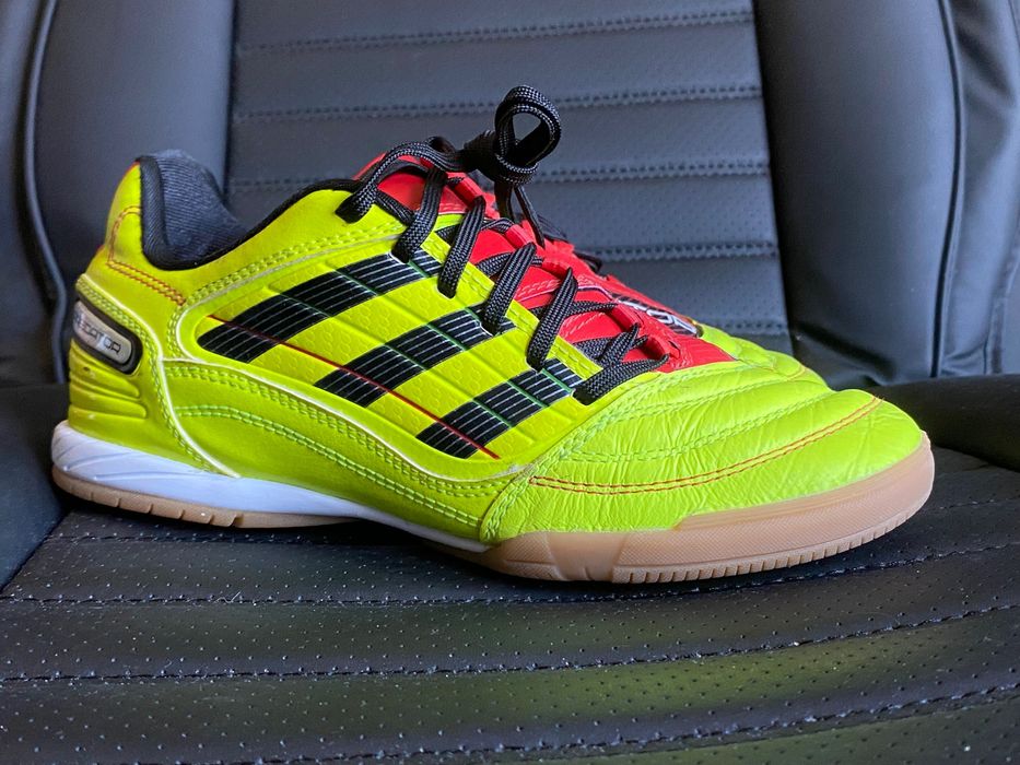 Adidas Predator 36 (22cm) buty piłkarskie halówki