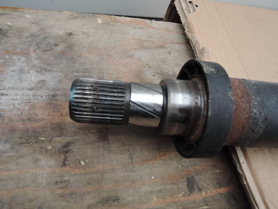 Mini Cooper S R56  1.6 t  174ps  półoś prawa   orginał