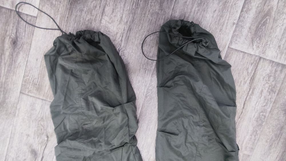 Трендові брючки розмір М-L , кольору хакі