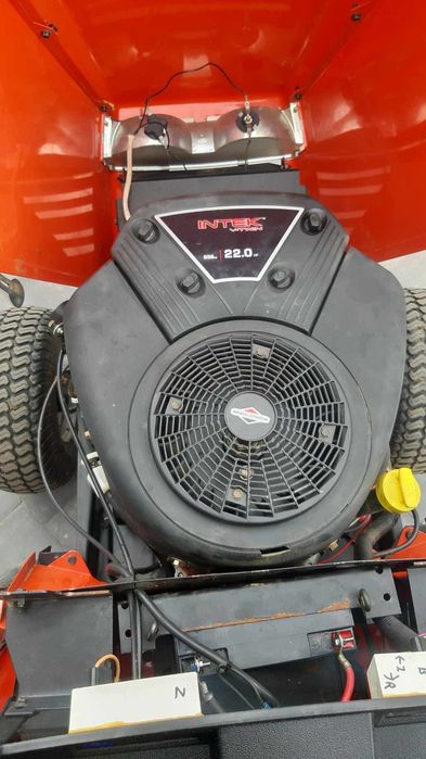 Traktorek kosiarka Simplicity Baron 22KM