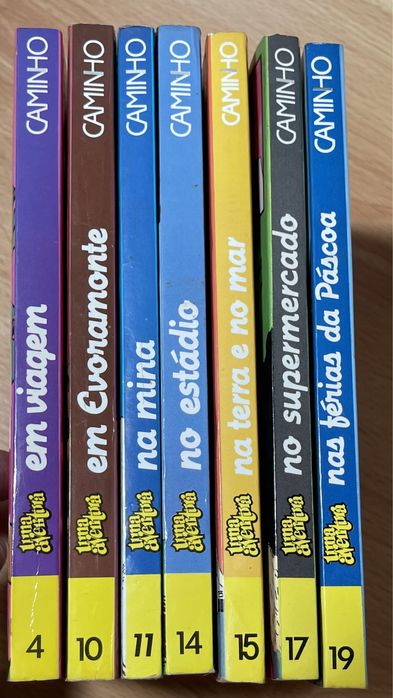 Livros de historias antigos