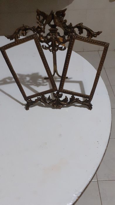 Moldura de Bronze antiga
