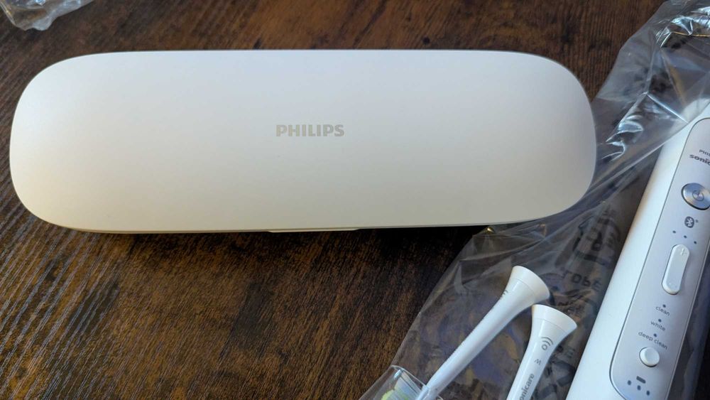Szczoteczka soniczna Philips xh9120 bluetooth 2x końcówka i etui